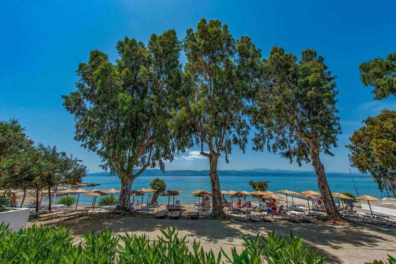 Evia Riviera Resort Amarynthos Exterior foto